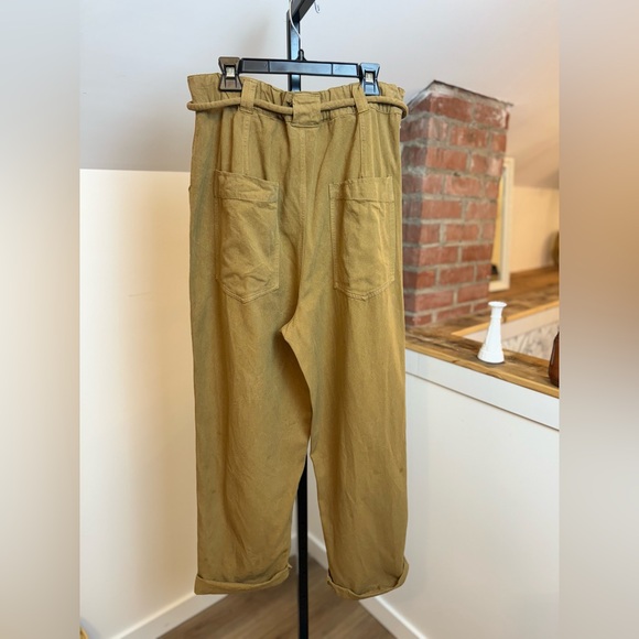 Free People Lights Down Straight Leg Roll Hem Casual Trouser in golden palm - Picture 4 of 5